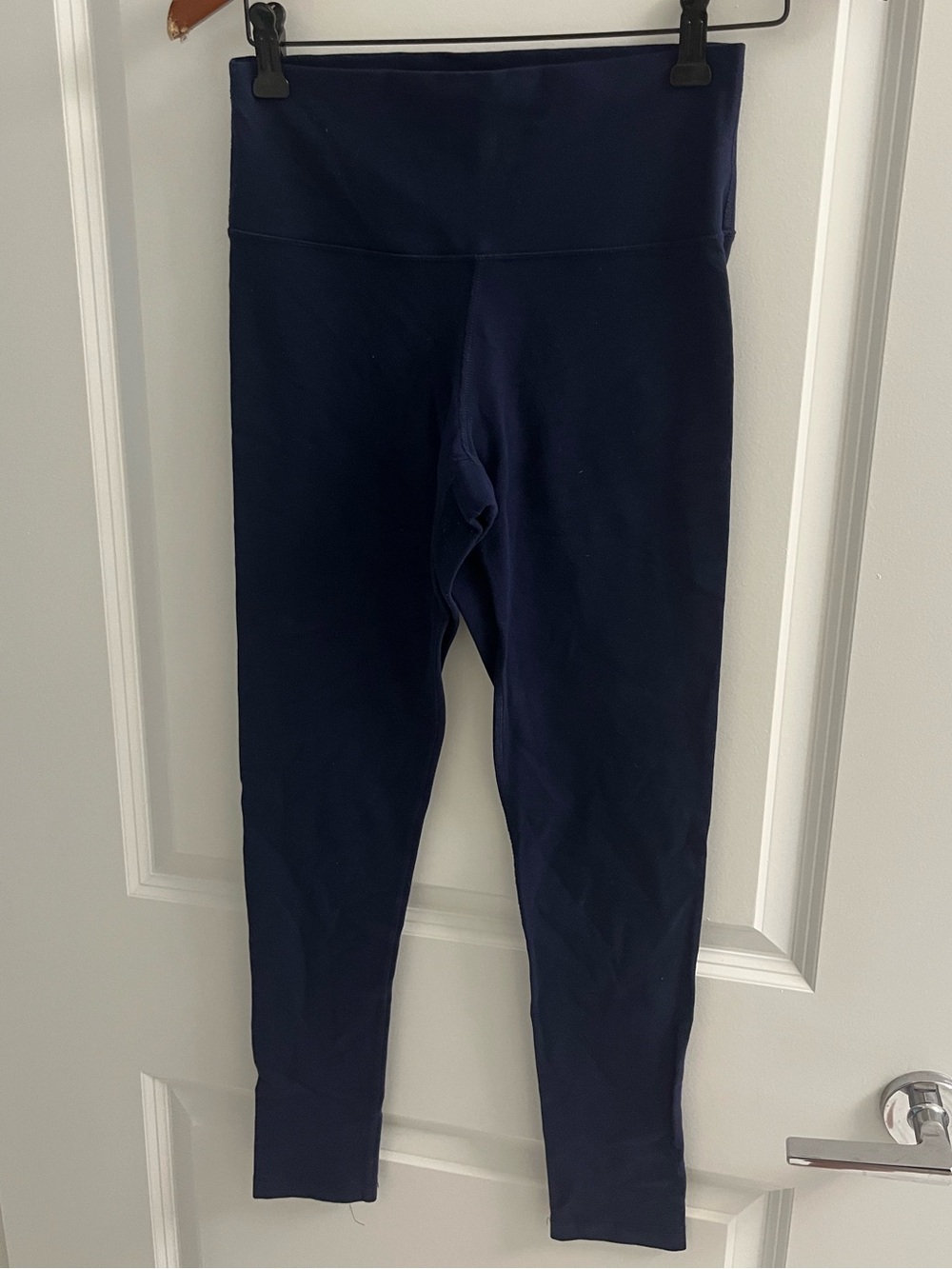 Aritzia TNA Atmosphere High-Rise Leggings – Navy Blue – Size M